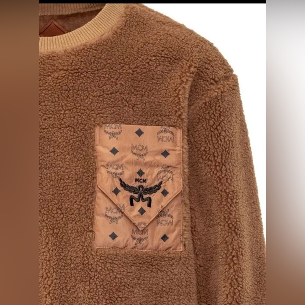🔥24HR SALE🔥 NWT mcm monogram-pocket fleece sweatshirt - Picture 3 of 9